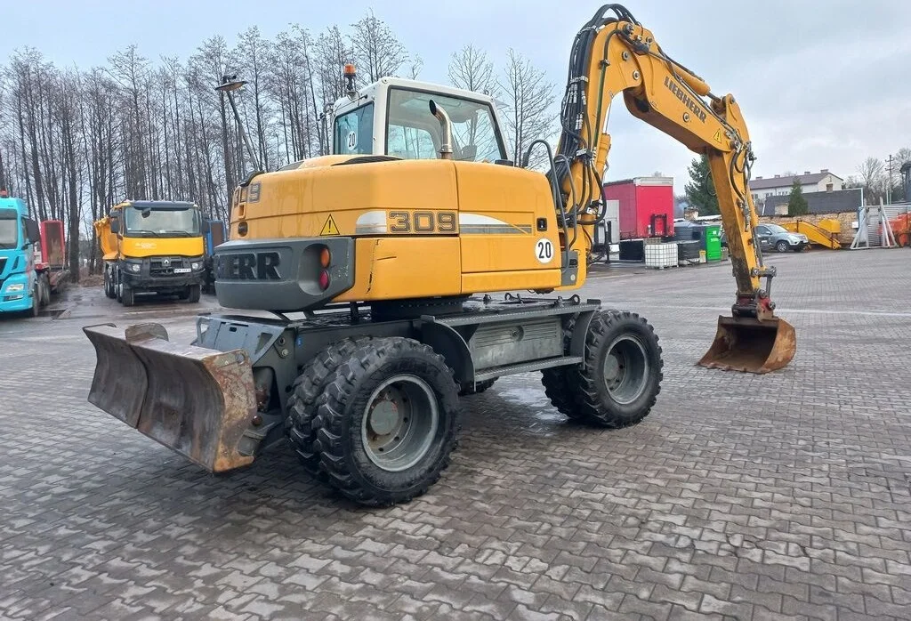 2010 LIEBHERR A 309 Litronic
