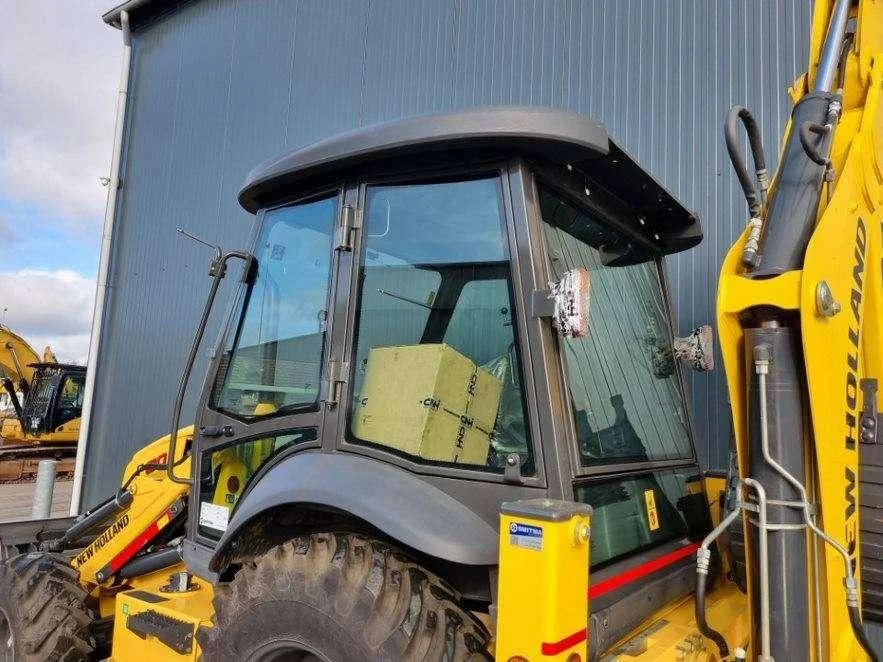 2022 NEW HOLLAND B80B