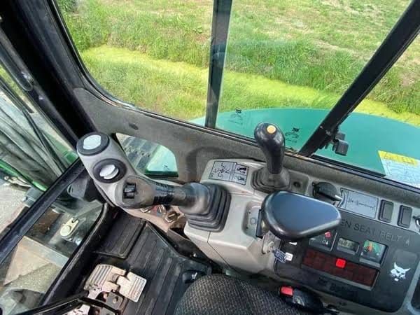 Bobcat E55, (2012), 4881 heures, 5.7T + 3 Godets – occasion