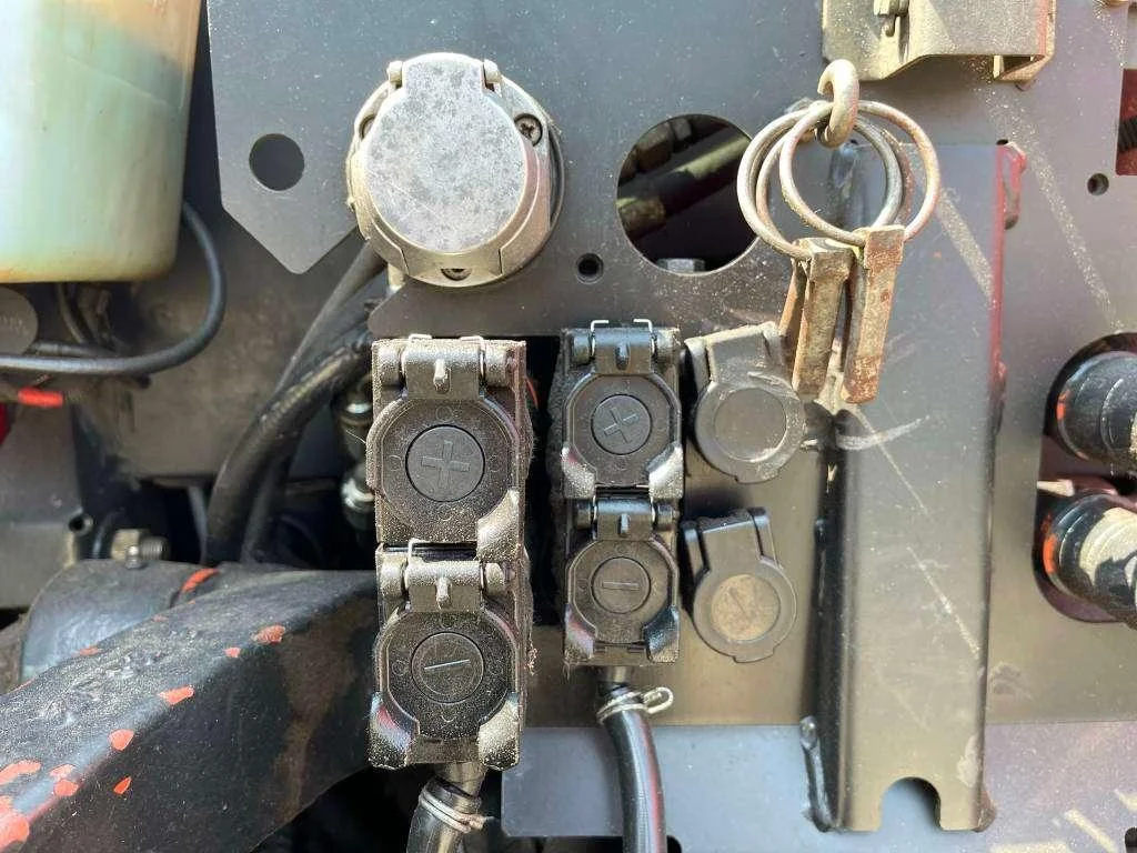 Tracteur STEYR 4105