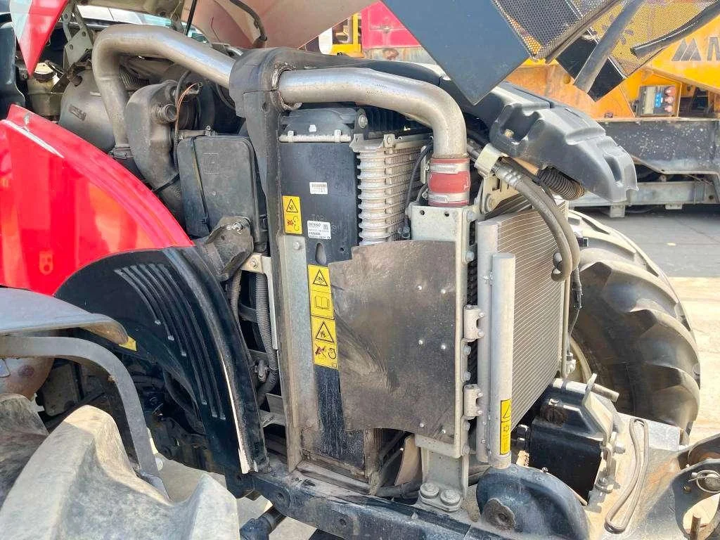 Tracteur STEYR 4105