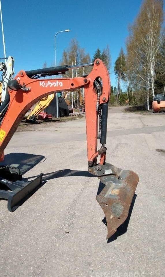 Kubota KX015-4, (2015), 3880 heures, 1.5T + 3 Godets – occasion