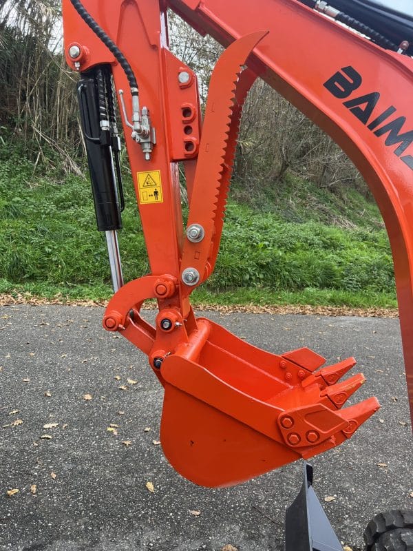 Mini Pelle Rotative Baimse 2500 kg, Moteur 3 Cylindres Kubota D1105