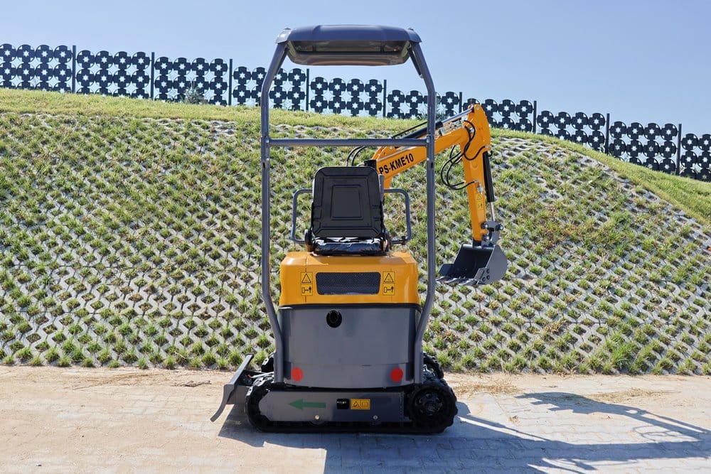 Mini-pelle APS KME10 à bras pivotant